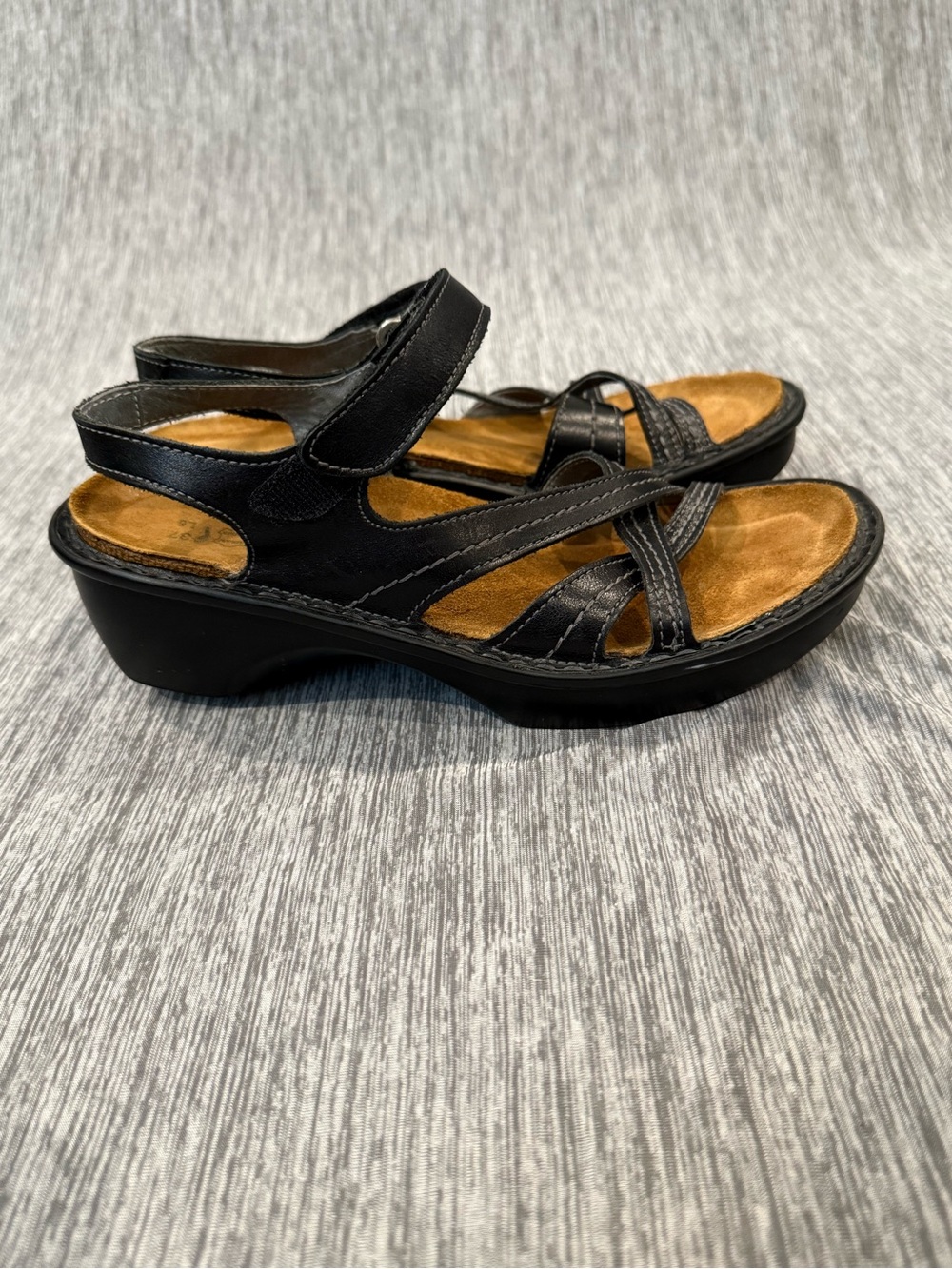 Naot Black Strappy Comfort Wedge Sandals